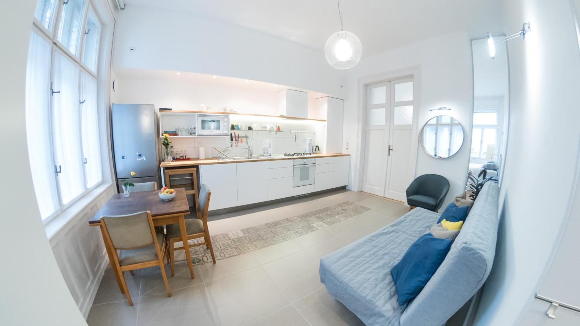 Newsunny Apartment At The Budacastle Budapest Extérieur photo